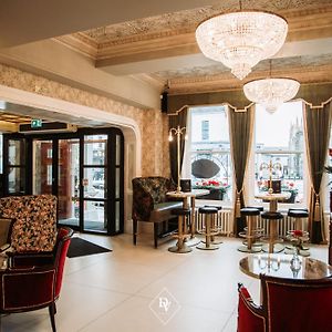 Westenra Arms Hotel